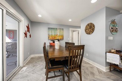 GATED LAKE COMMUNITY. 4 BEDROOMS. 3 BATHS. 1+ ACRE. NEAR - photo 29