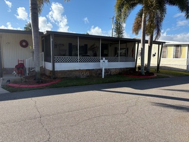 Lake Huntley Home For Sale in Lake Placid Florida