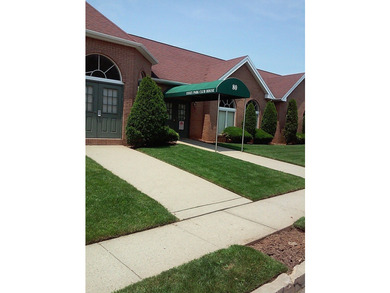 ***HANDYMAN SPECIAL, AS IS LISTING**** This unique (3) bed - photo 21