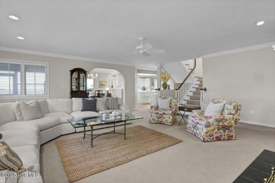 Commanding a breathtaking position along the Intracoastal - photo 24