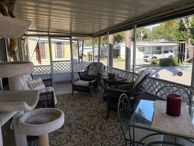 This is a beautifully kept Mobile Home. MOVE IN READY! New Roof - photo 4