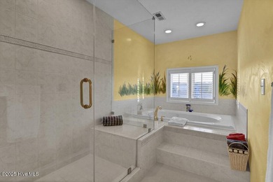 Commanding a breathtaking position along the Intracoastal - photo 37