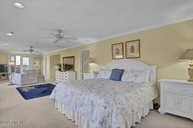 Commanding a breathtaking position along the Intracoastal - photo 43