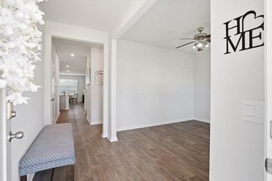 Welcome to your dream home at Lakeview at Kitfield! This - photo 6