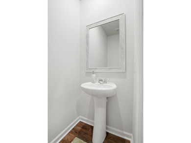 Welcome to your dream home at Lakeview at Kitfield! This - photo 10