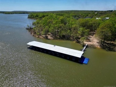 LAKE EUFAULA PARADISE AWAITS! This extraordinary custom - photo 4