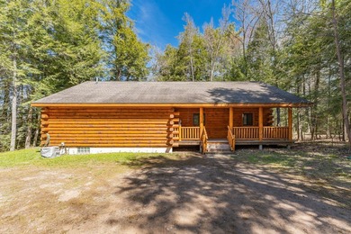 Quality-built and exceptionally maintained, this 3-bedroom - photo 7