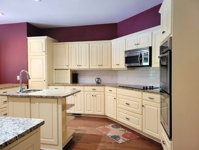 Enjoy waterfront living on Lake Murray. Beautiful home with a - photo 11