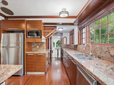 Beautiful Spanish Colonial home built in 1923, a Coral Gables - photo 12