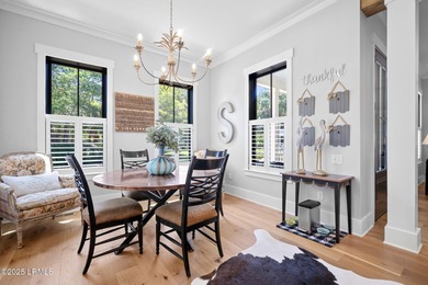 Welcome to this beautifully appointed 3-bedroom, 3.5-bath - photo 13