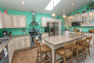Truly unique opportunity for a charming beach townhome with all - photo 3