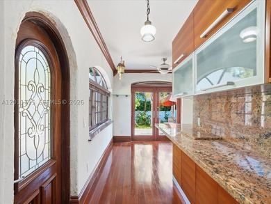 Beautiful Spanish Colonial home built in 1923, a Coral Gables - photo 16