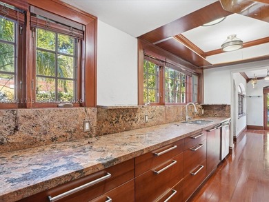Beautiful Spanish Colonial home built in 1923, a Coral Gables - photo 19