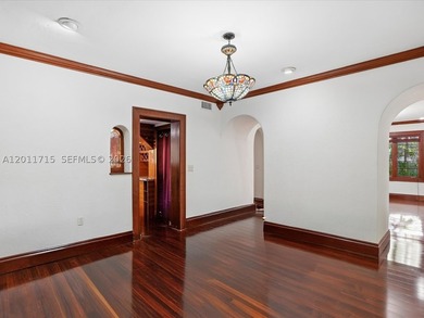 Beautiful Spanish Colonial home built in 1923, a Coral Gables - photo 20