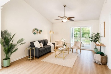 UPDATED PHOTOS! This adorable garden home has been completely - photo 7
