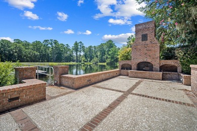 Welcome to this beautifully appointed 3-bedroom, 3.5-bath - photo 59