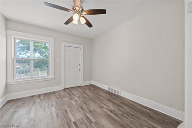 Welcome to this beautifully renovated, move-in-ready 5-bedroom - photo 3