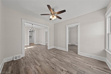 Welcome to this beautifully renovated, move-in-ready 5-bedroom - photo 5