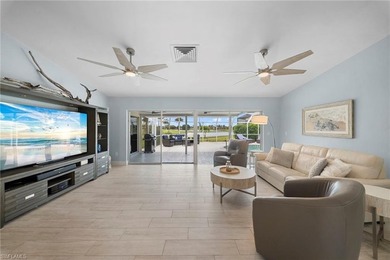 VIEWS, VIEWS, VIEWS!!! Welcome to your slice of paradise on - photo 1