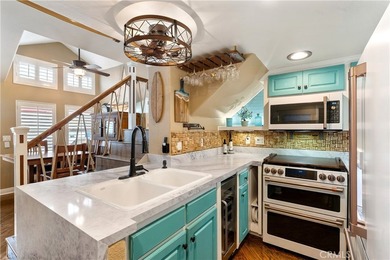 This immaculately appointed and upgraded home is just 40 paces - photo 3