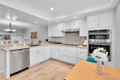 PRICED TO SELL! Beautifully upgraded end-unit townhouse in the - photo 8