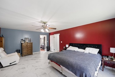 Spacious 4 bedroom, 3 full bath home offering everything you - photo 23