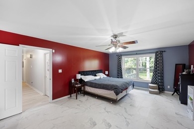 Spacious 4 bedroom, 3 full bath home offering everything you - photo 25