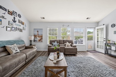 This is a short sale property. Welcome to this charming - photo 9