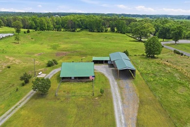 Live where the music plays! This 1,486 sq ft, 3-bedroom, 3-bath - photo 1