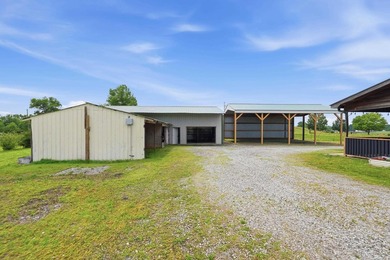 Live where the music plays! This 1,486 sq ft, 3-bedroom, 3-bath - photo 3