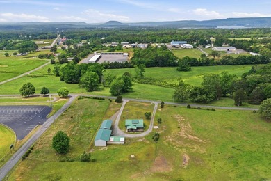 Live where the music plays! This 1,486 sq ft, 3-bedroom, 3-bath - photo 8