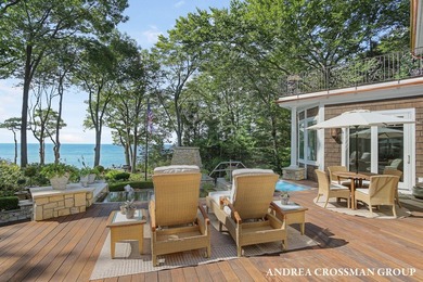 Expansive Lake Michigan estate with 200 feet of private - photo 6