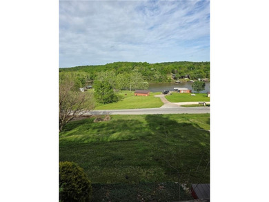 Move in Condition! Incredible views of the Lake Of The Ozarks - photo 2