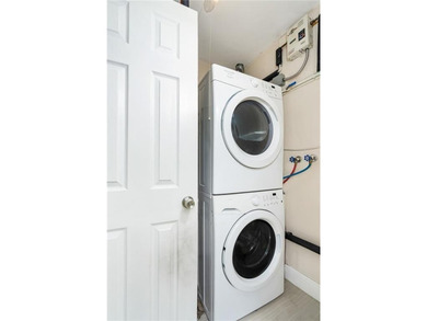 Well-maintained duplex in the heart of Oakland Park offering - photo 15