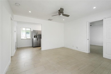 Well-maintained duplex in the heart of Oakland Park offering - photo 16