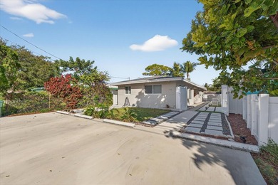 Well-maintained duplex in the heart of Oakland Park offering - photo 22