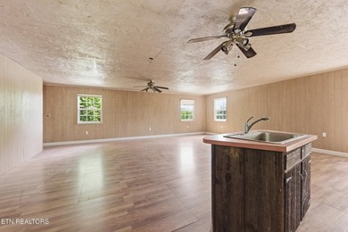 Discover the beauty of East Tennessee living with this stunning - photo 37