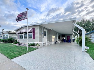 Welcome to your Florida dream home in the highly desirable - photo 1