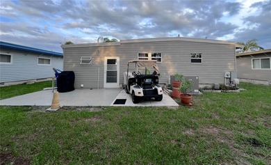 Welcome to your Florida dream home in the highly desirable - photo 6