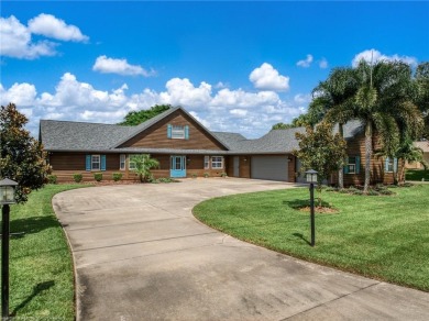 Lake Huntley Home For Sale in Lake Placid Florida