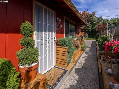 Well maintained duplex offering a great investment opportunity - photo 1