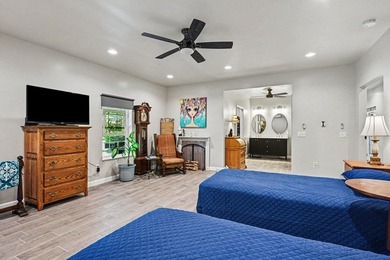 PRICE REDUCED! Exceptional lakefront retreat on nearly 5 private - photo 24