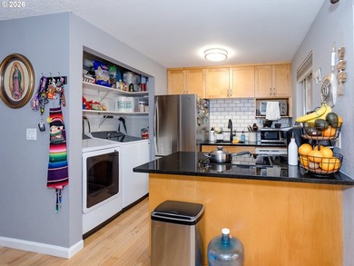 Well maintained duplex offering a great investment opportunity - photo 4