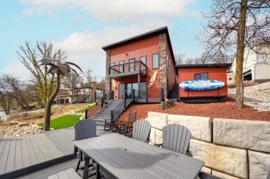 Lake Home Sale Pending in Dexter, Iowa