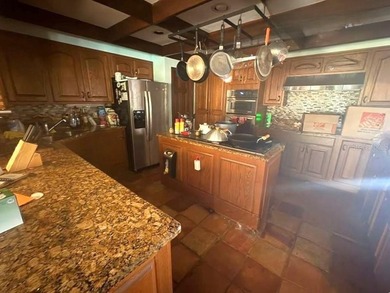 Incredibly rare 4,200+ sqft pool home on the largest lot in the - photo 10