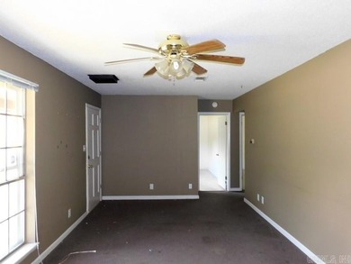 Affordable one-story brick traditional style home conveniently - photo 6