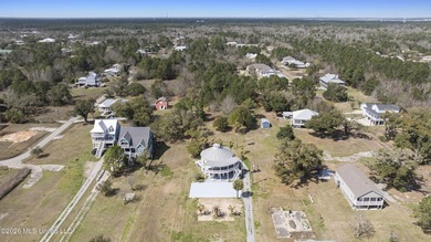 Gorgeous 3 bedroom, 3 bath beach front home beautifully built to - photo 44