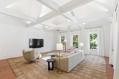 Surrounded by mature live oaks and set on more than half an acre - photo 10