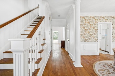 Welcome to 660 Ayers Drive - a spacious, custom-built family - photo 8