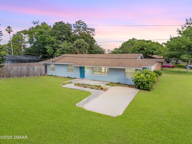 (private lake, pond, coastal) Home For Sale in Edgewater Florida